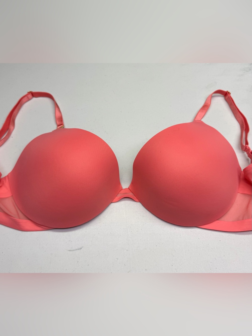 Victoria's Secret Flame Uplift Plunge Push-Up Bra 34DD NWOT *P1062